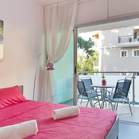 Hydria Apartment Limassol