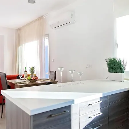 Hydria Apartment *